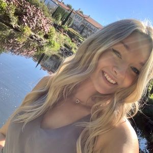 Meet your Posher, Maddi